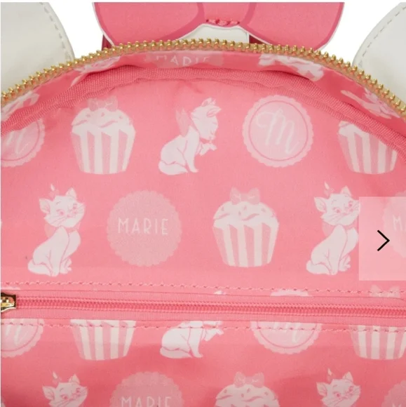 🎉❗️SALE❗️🎉LOUNGEFLY Marie Sprinkle Cupcake Cosplay Mini Backpack - Picture 4 of 7